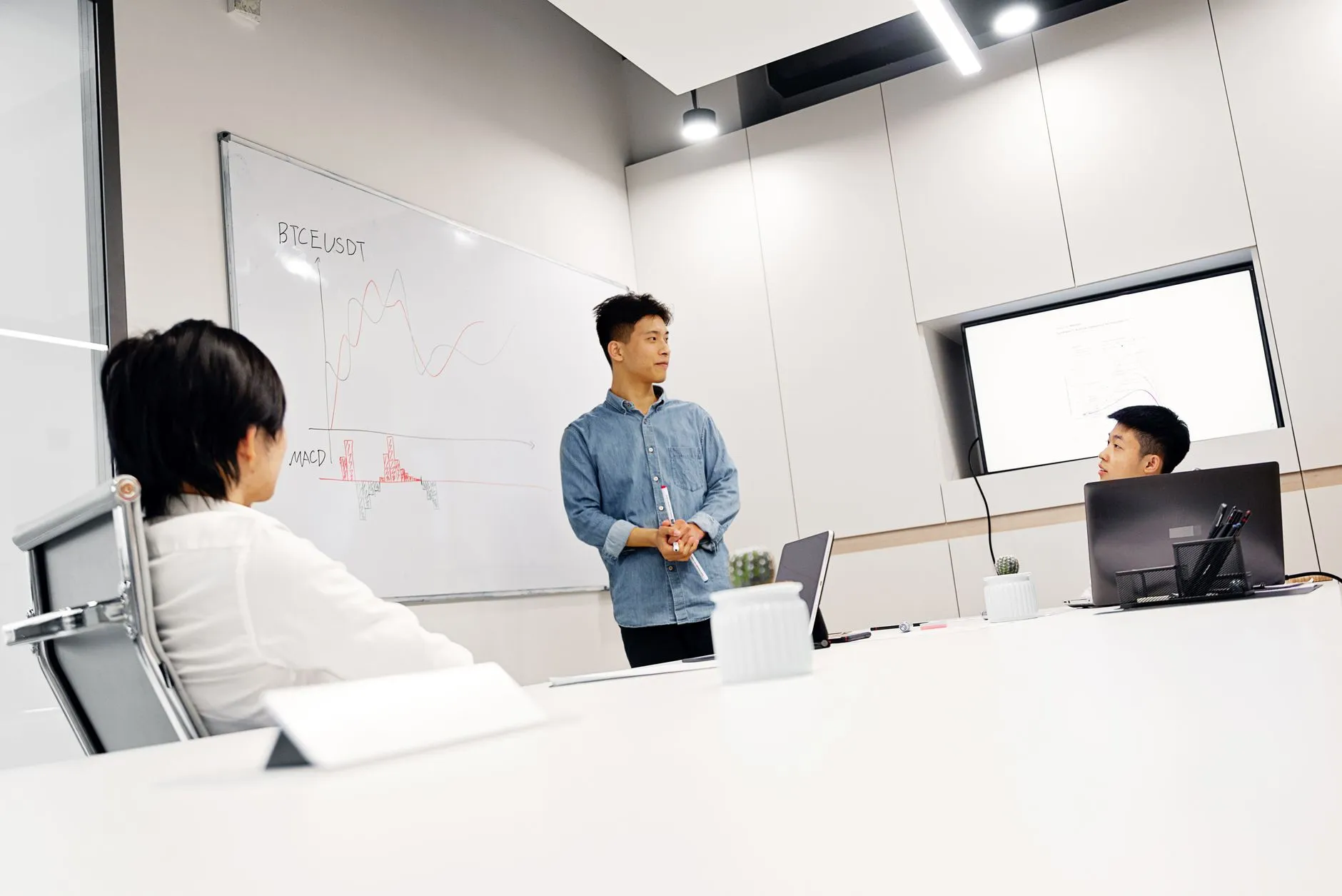 2025年广告设计行业数字化趋势与品牌VI建设新思路